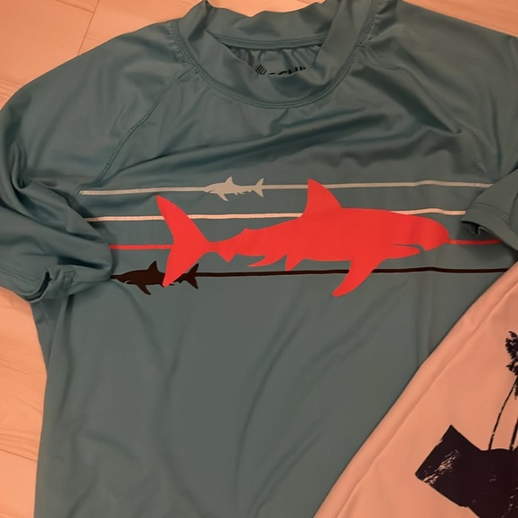 Boys Rashguard Shirts - Picture 2 of 5